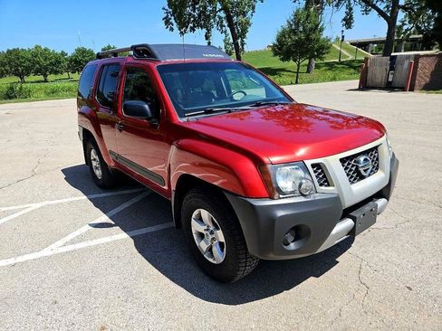 Used 2012 Nissan Xterra S image 3