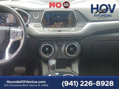 Used 2019 Chevrolet Blazer Premier w/ Sun and Wheels Package FWD image 18