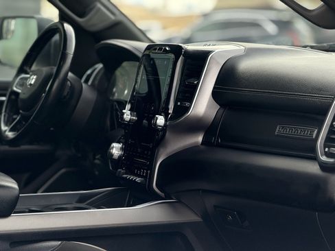 Used 2020 RAM 2500 Laramie w/ Night Edition image 13