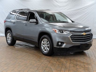 Used 2020 Chevrolet Traverse LT