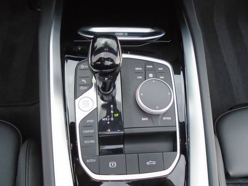 Used 2026 BMW Z4 sDrive30i RWD image 16