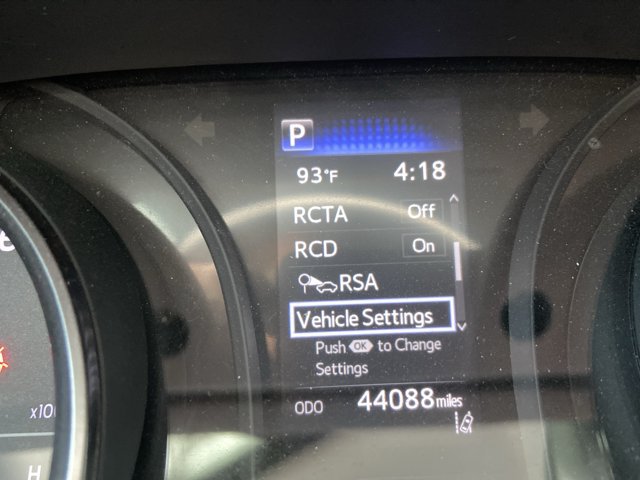 Used 2024 Toyota Camry SE w/ Convenience Package FWD image 19