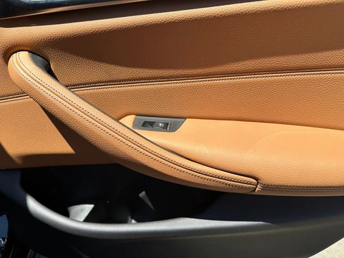 Used 2018 BMW 540i RWD image 6