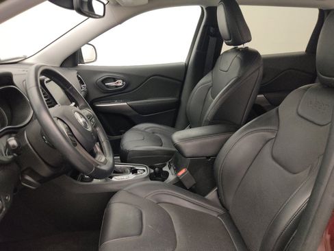 Used 2019 Jeep Cherokee Limited w/ Luxury Group image 17