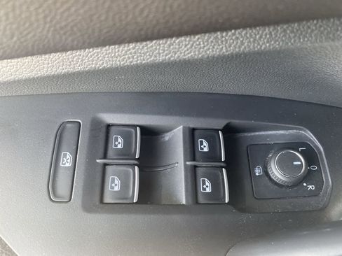 Used 2024 Volkswagen Jetta SEL FWD image 13