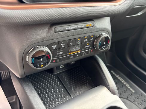 Used 2024 Ford Bronco Sport Outer Banks AWD/4WD image 22