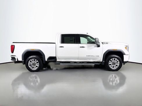 Used 2020 GMC Sierra 3500 Denali image 8