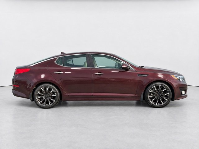 Used 2015 Kia Optima LX FWD image 2