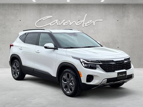 Used 2024 Kia Seltos S image 2