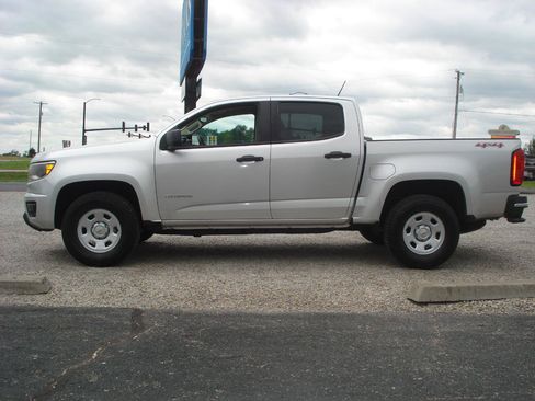 Used 2016 Chevrolet Colorado W/T w/ WT Convenience Package AWD/4WD image 6