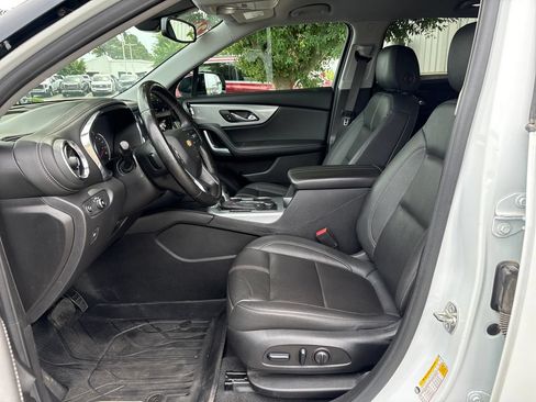 Certified 2024 Chevrolet Blazer LT w/ Midnight/Sport Edition FWD image 12