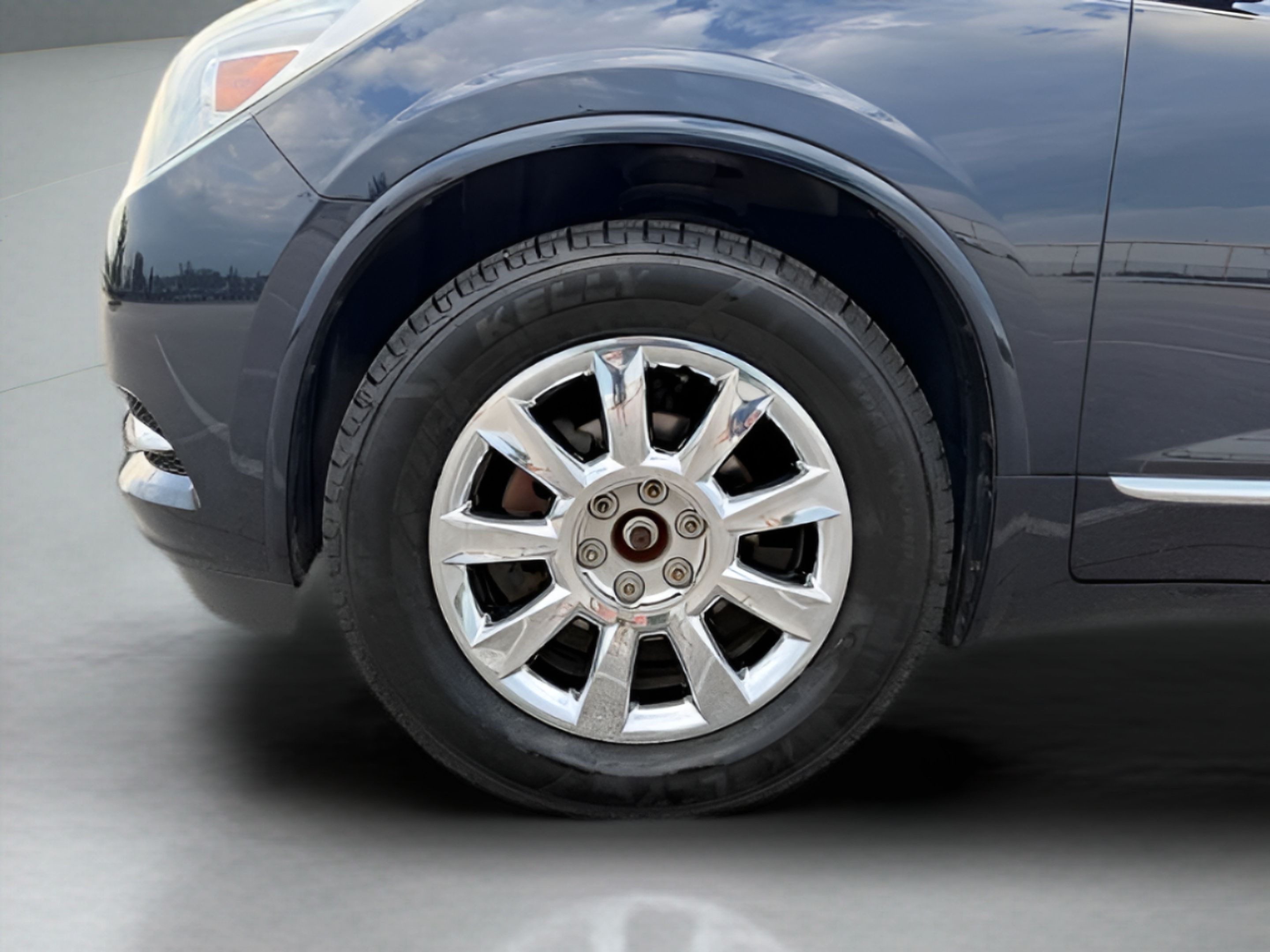 Used 2015 Buick Enclave Premium w/ Trailering Package FWD image 35