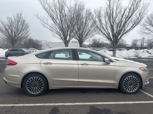 Used 2018 Ford Fusion Titanium image 16