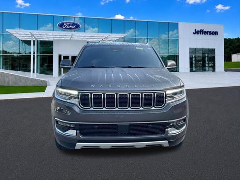 Used 2022 Jeep Wagoneer Series II RWD image 8