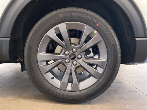 New 2025 Ford Explorer Active w/ Active Comfort Package image 49