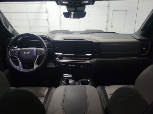 Used 2024 Chevrolet Silverado 1500 ZR2 w/ Technology Package image 12