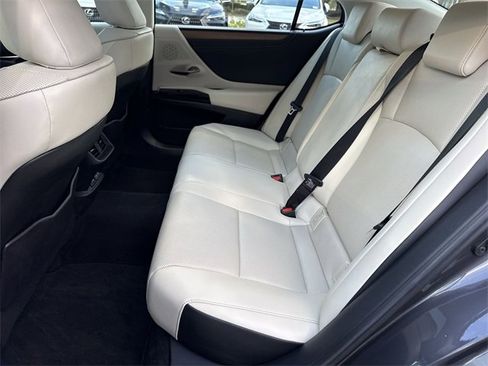 Used 2023 Lexus ES 250 w/ Premium Package image 23