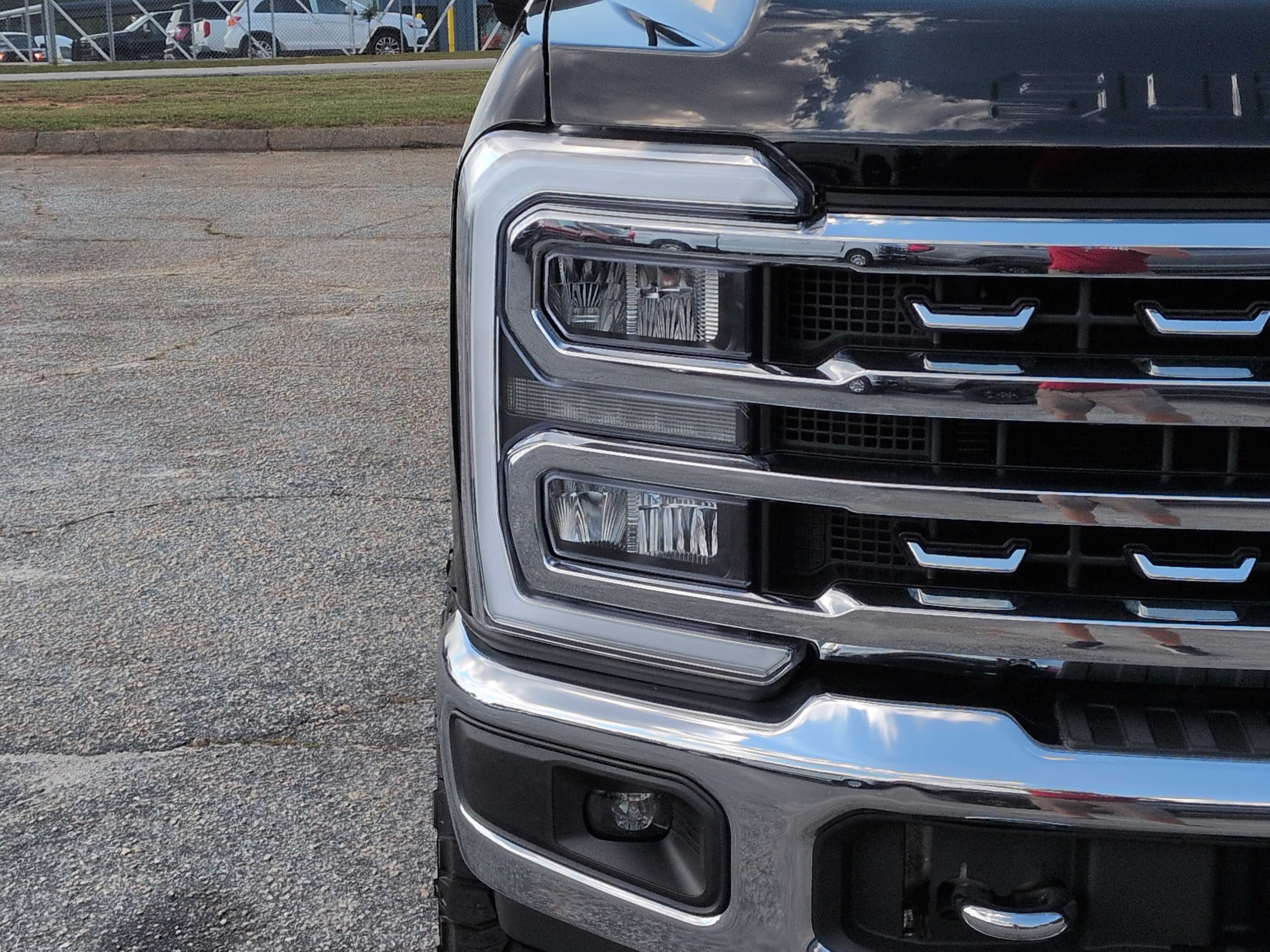 Used 2024 Ford F250 Lariat w/ Chrome Package AWD/4WD image 8