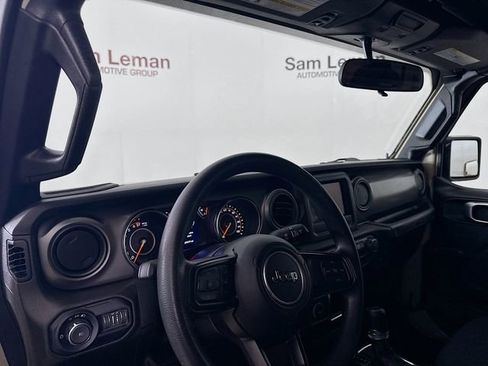 Used 2022 Jeep Wrangler Unlimited Sport image 9