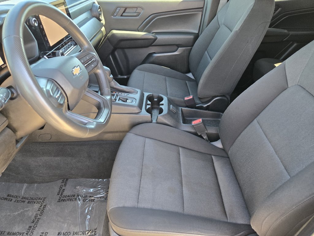 Used 2024 Chevrolet Colorado W/T RWD image 12