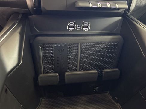 Used 2025 RAM 1500 Big Horn image 44