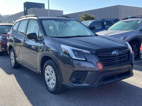 Used 2023 Subaru Forester AWD/4WD image 1
