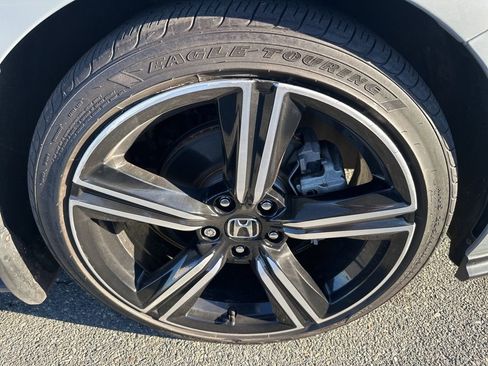 Used 2024 Honda Accord Sport image 12