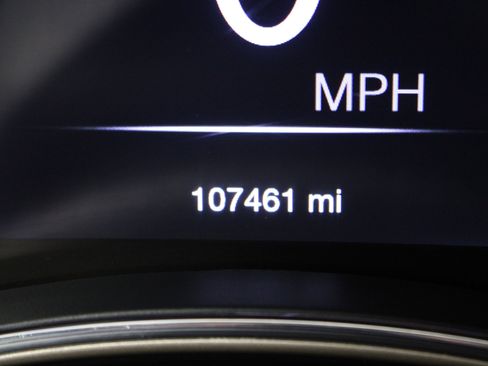 Used 2017 Jeep Grand Cherokee Laredo w/ Quick Order Package 23E AWD/4WD image 11