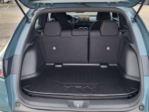 Used 2026 Honda HR-V Sport image 4