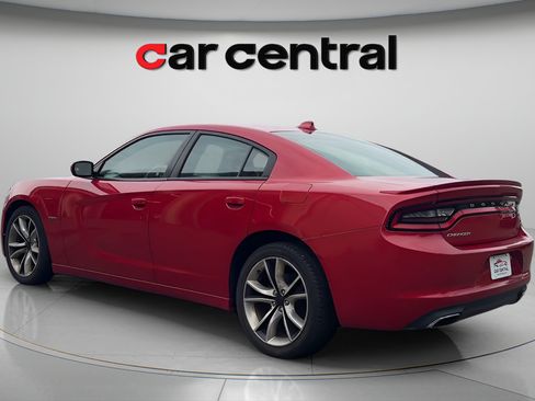 Used 2015 Dodge Charger R/T RWD image 7