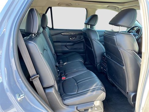 Used 2023 Honda Pilot Elite image 30