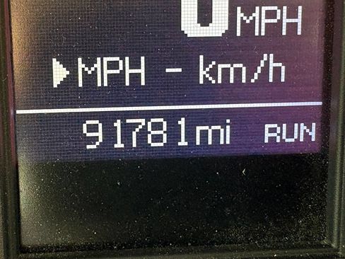 Used 2015 Chrysler Town & Country Touring-L w/ Driver Convenience Group FWD image 13