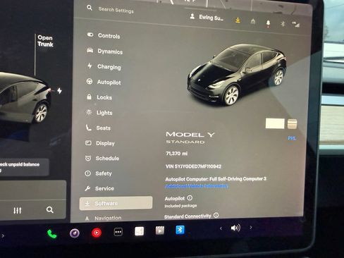 Used 2021 Tesla Model Y 2WD image 7