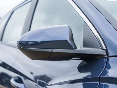 Certified 2025 Hyundai Tucson SE image 11