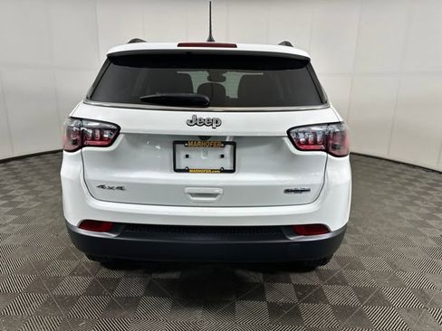 Used 2022 Jeep Compass Latitude w/ Convenience Group image 4