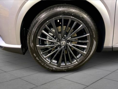 New 2026 Lexus RX 350h image 11