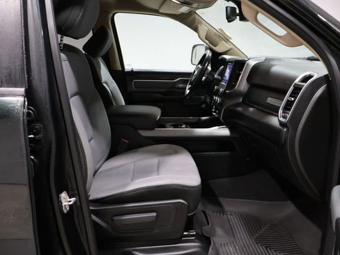 Used 2019 RAM 1500 Big Horn image 22