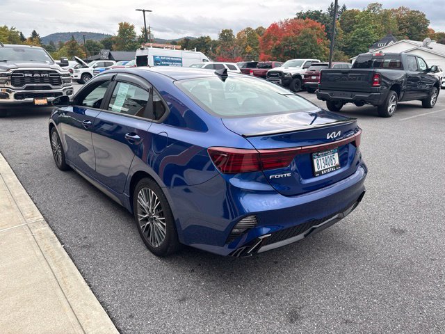 Used 2024 Kia Forte GT-Line w/ GT-Line Premium Package FWD image 4