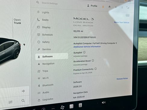Used 2018 Tesla Model 3 Long Range image 34