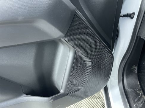 Used 2025 GMC Canyon Elevation RWD image 24