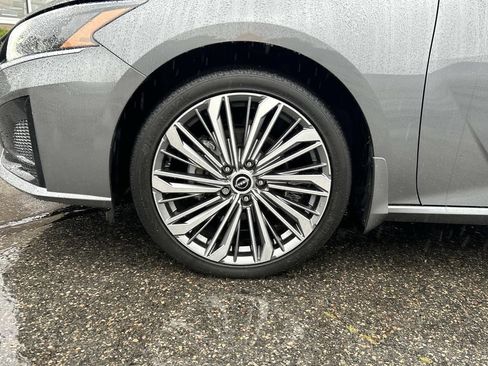 Certified 2023 Nissan Altima 2.5 SL AWD/4WD image 9
