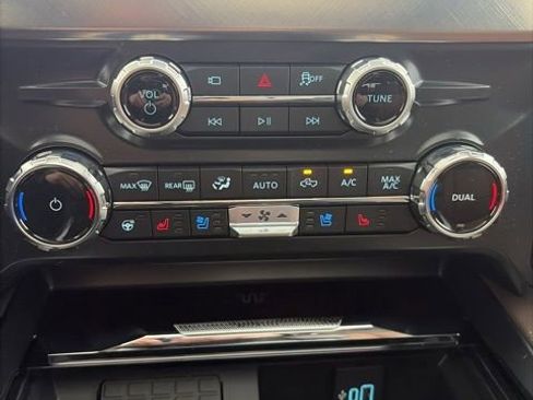 New 2026 Ford F350 King Ranch w/ Chrome Package AWD/4WD image 39