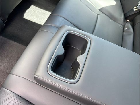 Used 2025 Honda Accord Sport image 37
