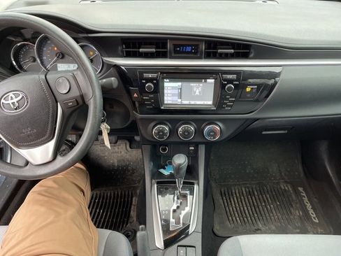 Used 2016 Toyota Corolla L image 18