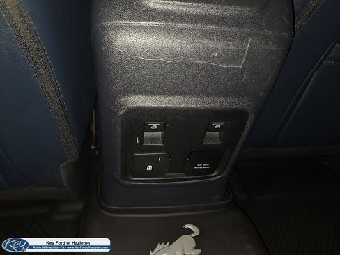 Used 2022 Ford Bronco Outer Banks AWD/4WD image 45