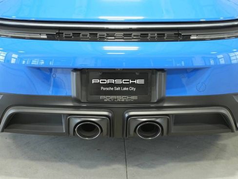 Used 2026 Porsche 911 Carrera GTS RWD image 39