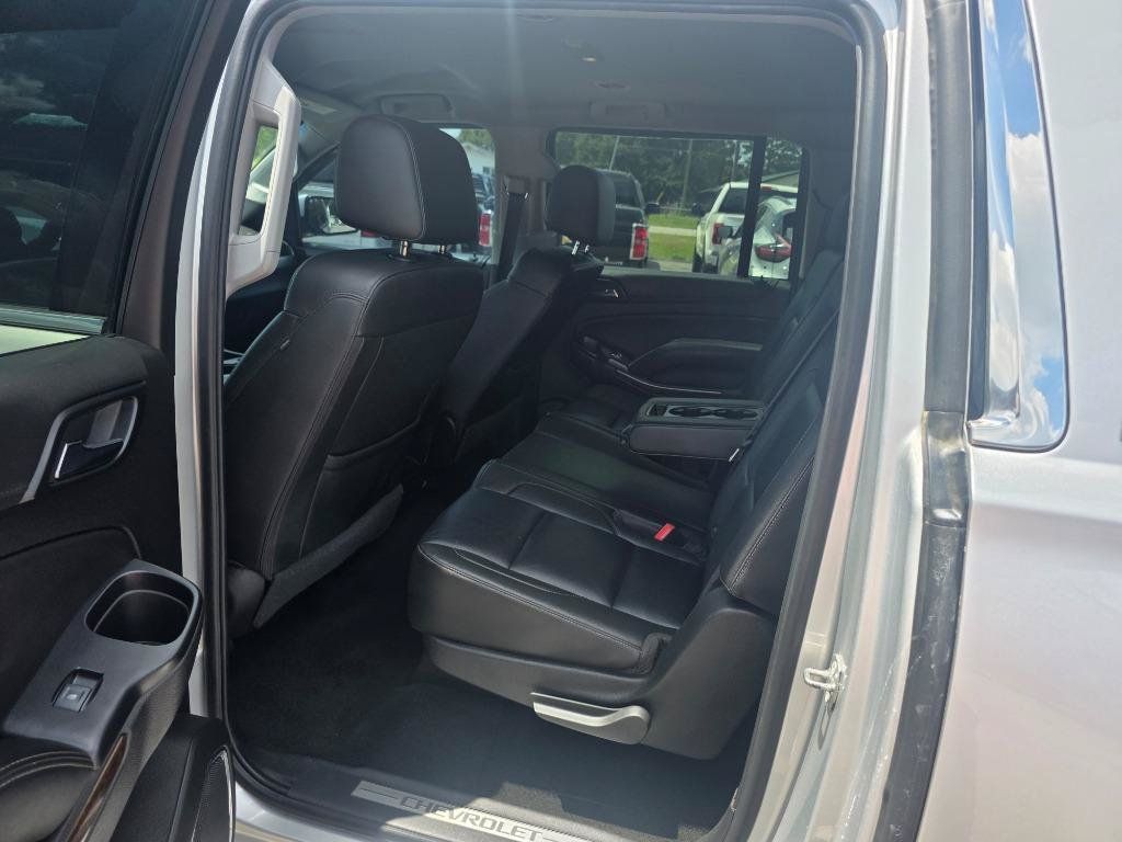 Used 2018 Chevrolet Suburban LT AWD/4WD image 7