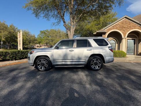 Used 2021 Toyota 4Runner Limited image 2