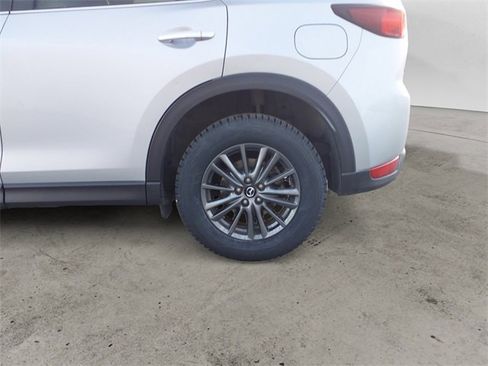 Used 2021 MAZDA CX-5 Touring image 14