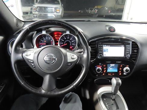 Used 2016 Nissan Juke SL image 22